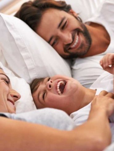 why does tickling make us laugh